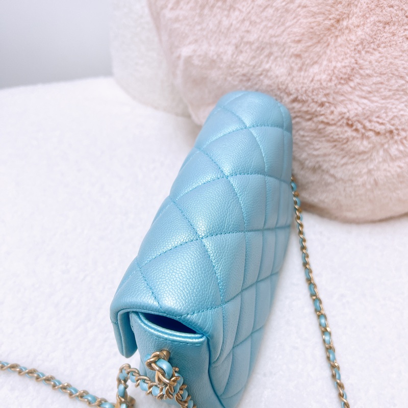 Chanel 21k 人魚珠光藍 翻蓋斜挎包-7