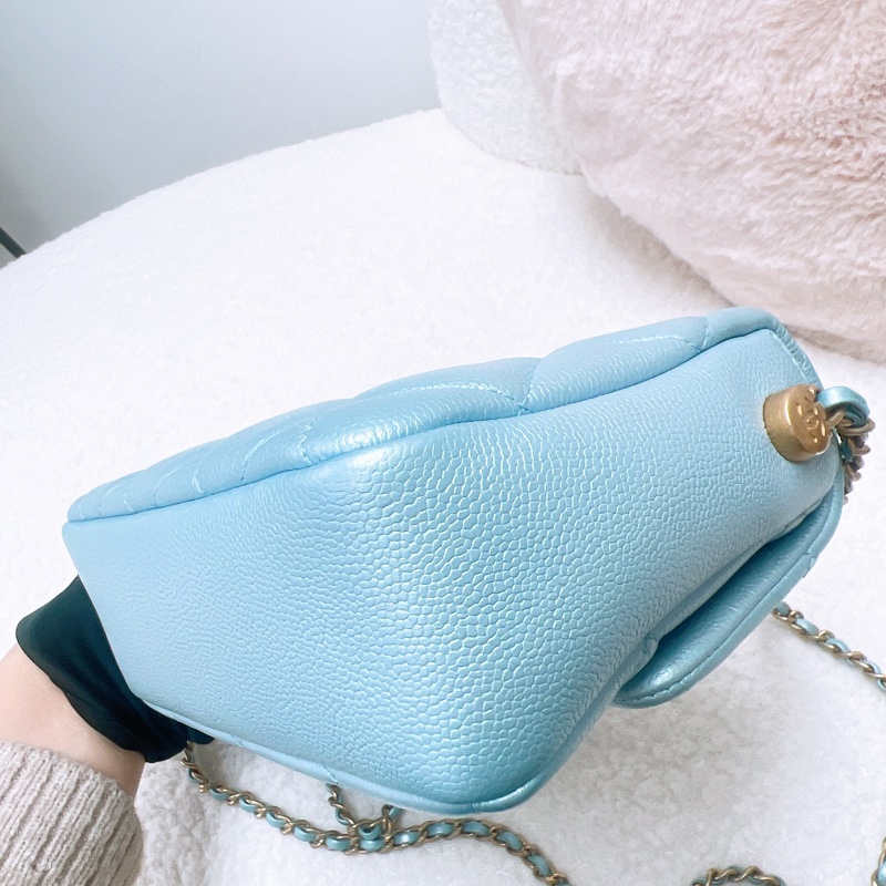 Chanel 21k 人魚珠光藍 翻蓋斜挎包-9