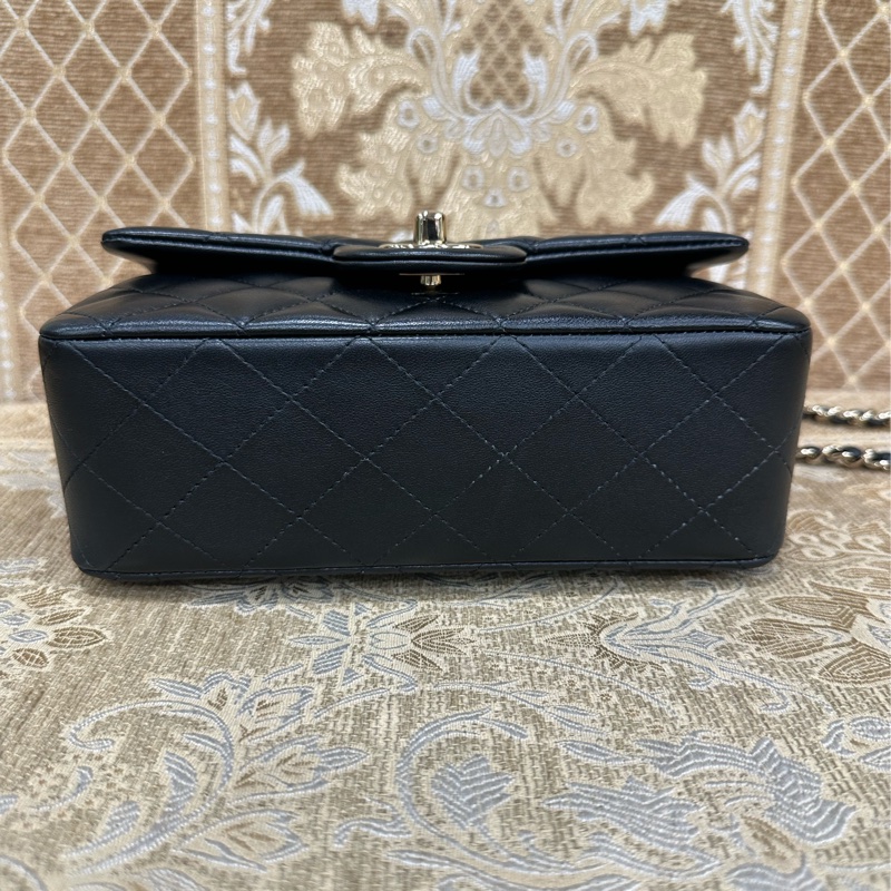 Chanel 黑羊皮菱格淡金釦CF20手提斜背包 AS2431-4