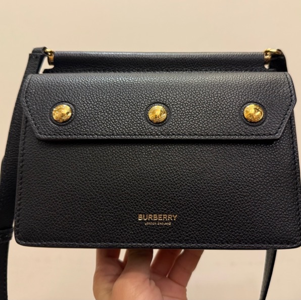 BURBERRY Baby Title Bag 牛皮製 全黑經典款-6