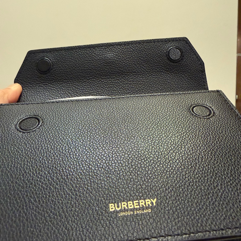 BURBERRY Baby Title Bag 牛皮製 全黑經典款-7