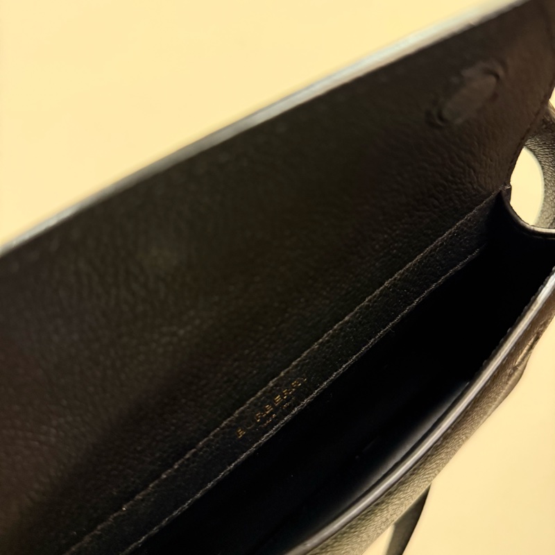 BURBERRY Baby Title Bag 牛皮製 全黑經典款-15