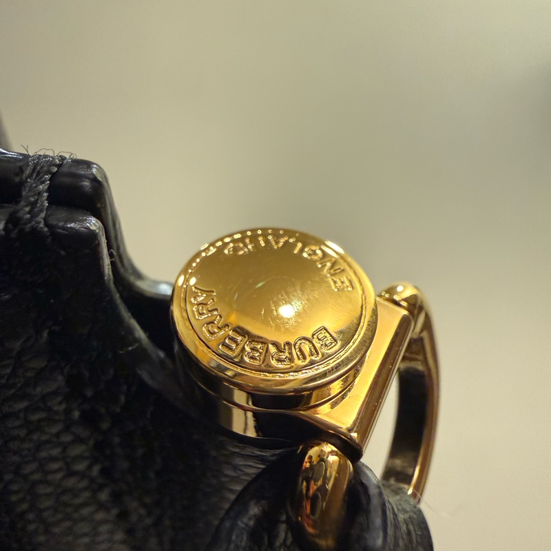 BURBERRY Baby Title Bag 牛皮製 全黑經典款-22