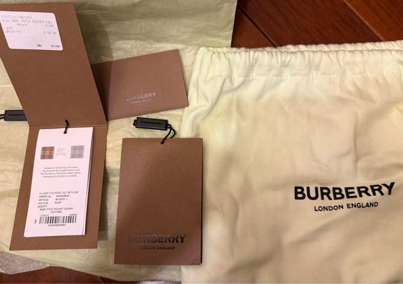 BURBERRY Baby Title Bag 牛皮製 全黑經典款-29
