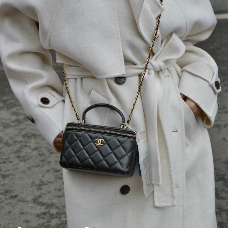 稀有提把款🥨香奈兒化妝盒Chanel黑金羊皮手提長盒子AP2199-3