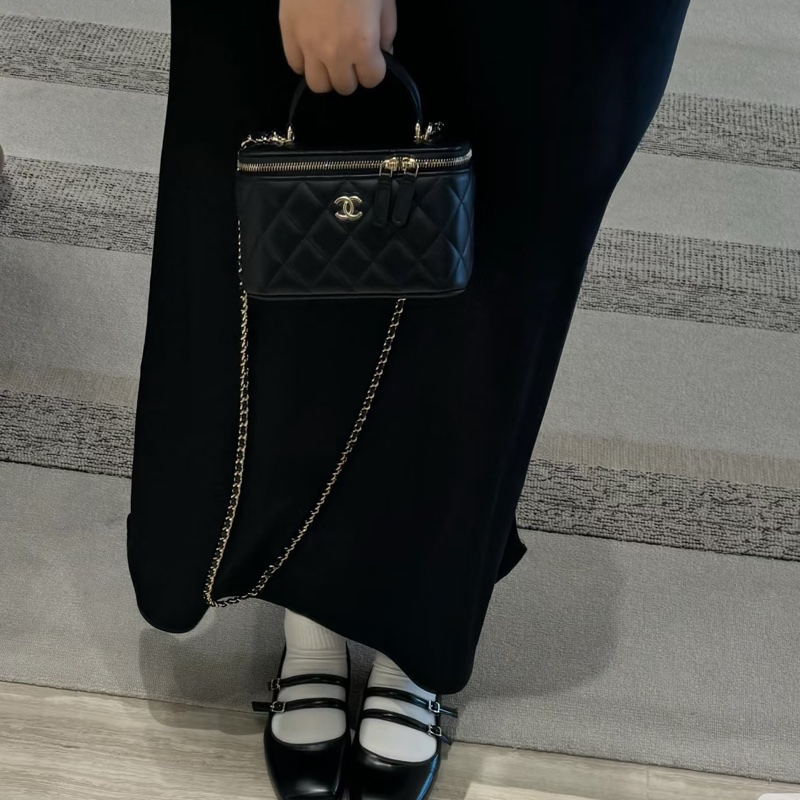 稀有提把款🥨香奈兒化妝盒Chanel黑金羊皮手提長盒子AP2199-5