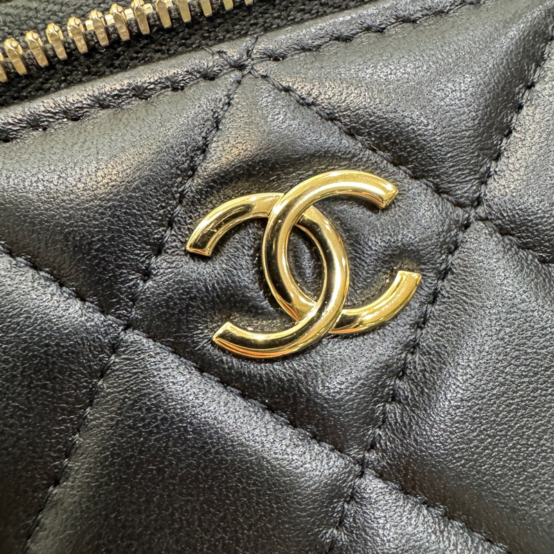 稀有提把款🥨香奈兒化妝盒Chanel黑金羊皮手提長盒子AP2199-16