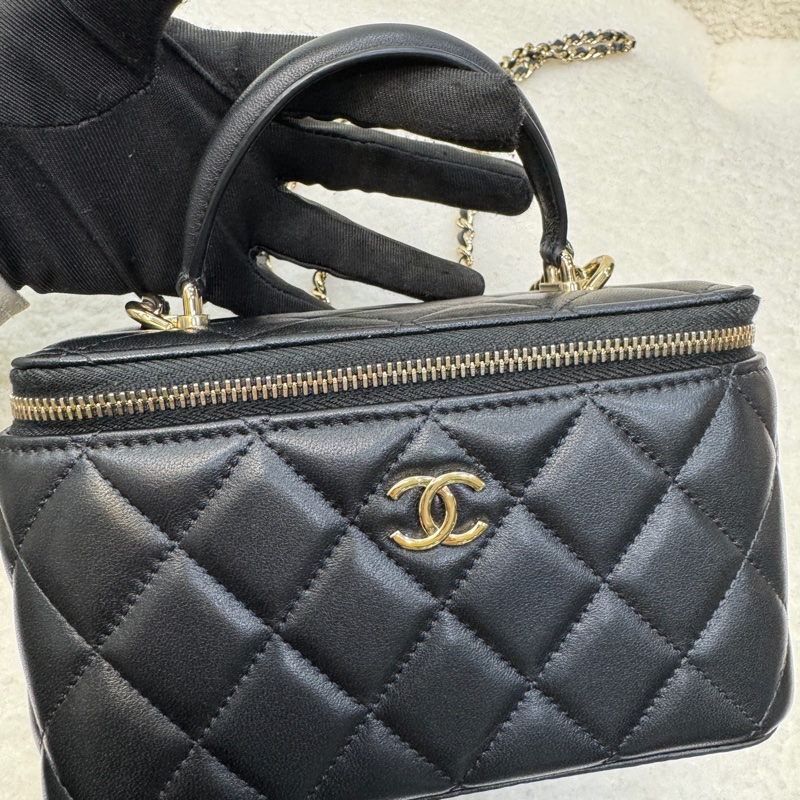 稀有提把款🥨香奈兒化妝盒Chanel黑金羊皮手提長盒子AP2199-21