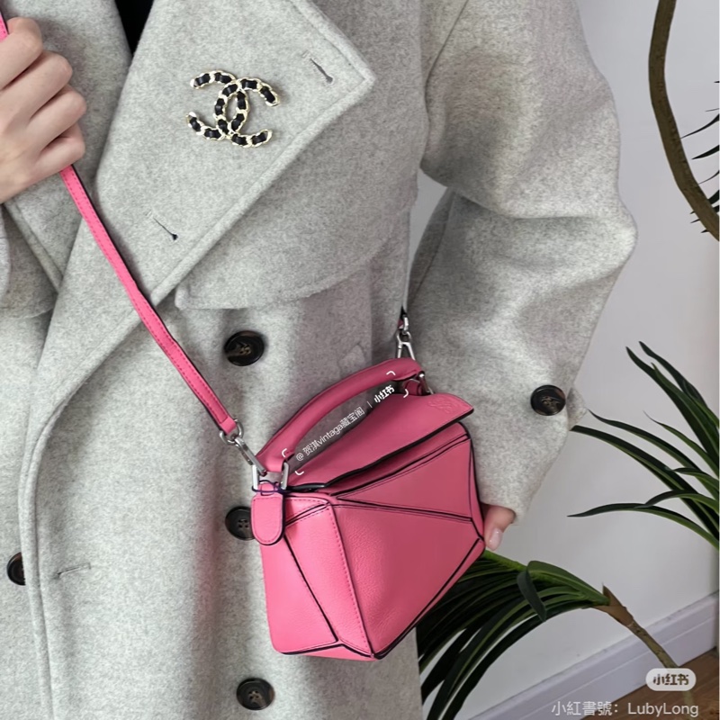 羅伊威Loewe 粉色牛皮mini puzzle幾何手提斜背包-3