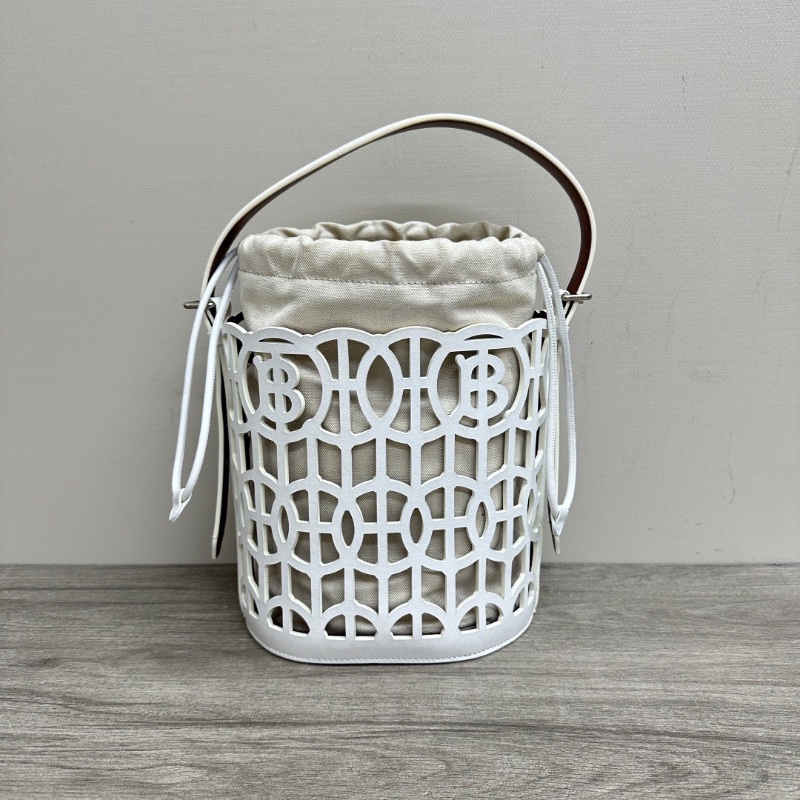 BURBERRY白色鏤空TB標識帆布水桶手提包19*19.5*13 98新配件塵袋-6
