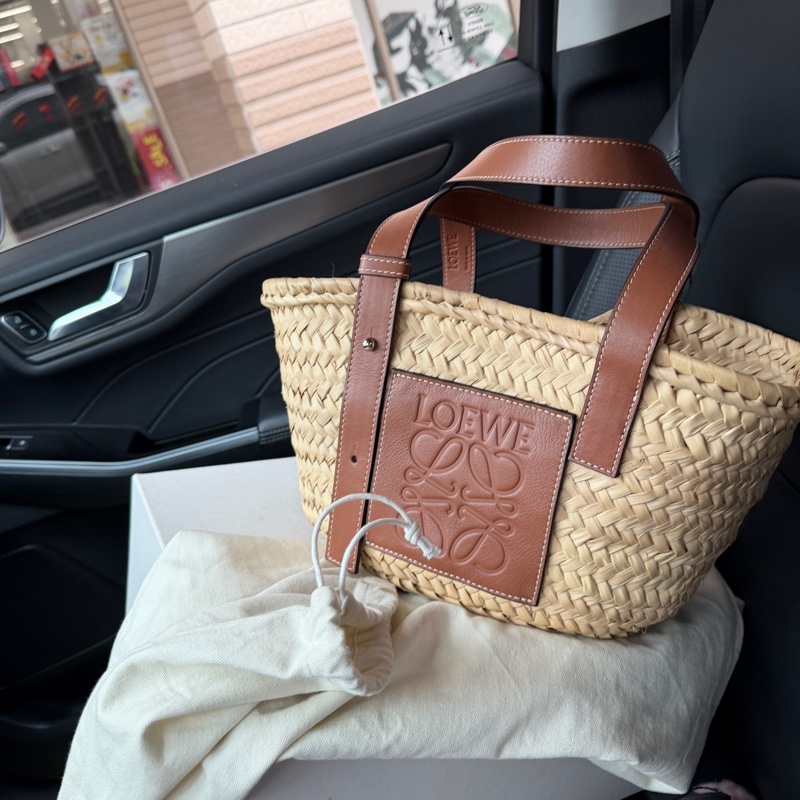 LOEWE 羅威 Small Basket 小款 棕櫚葉拼小牛皮 托特包 編織包 草編包 原色/棕褐色-5