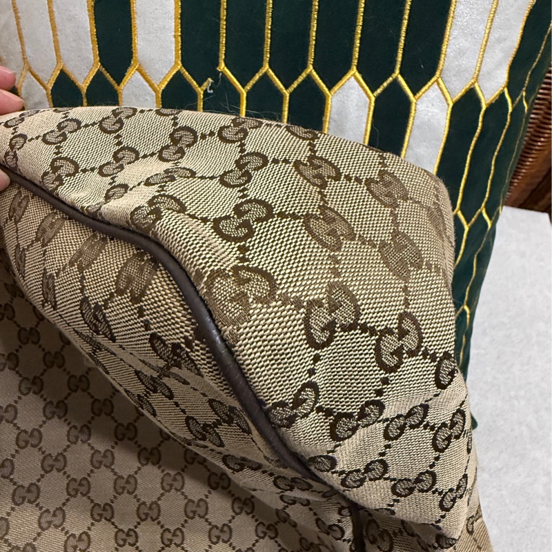 Gucci Monogram-8