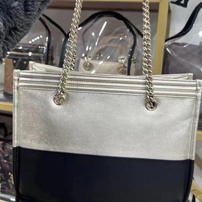 Chanel香奈兒黑金拼色單肩包 有卡 21開-5