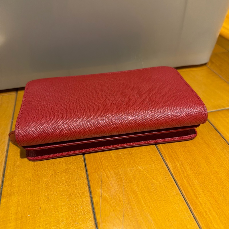 Prada 紅色鏈條長夾斜背包 稀有款｜Saffiano牛皮｜金Logo｜WOC 錢包-11