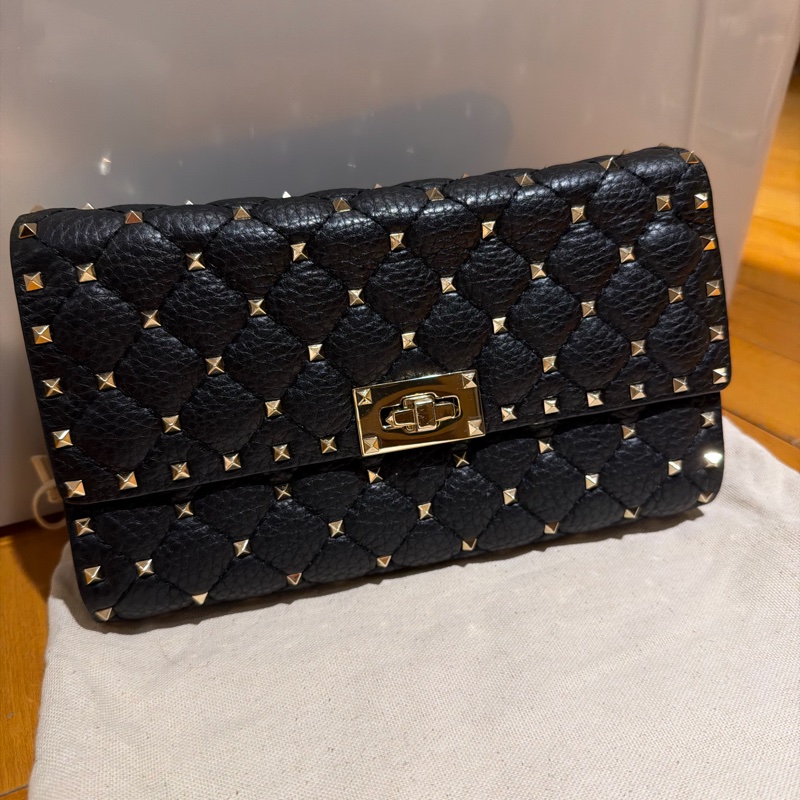 VALENTINO Rockstud Spike 黑色手拿包｜鉚釘｜金扣｜晚宴包｜小羊皮｜近新-6