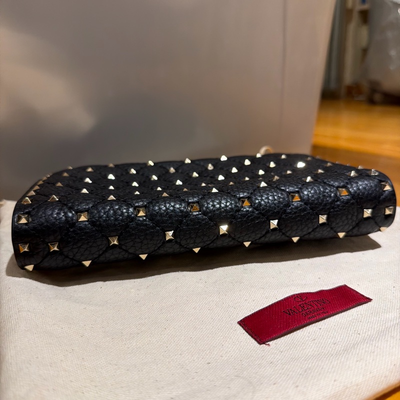 VALENTINO Rockstud Spike 黑色手拿包｜鉚釘｜金扣｜晚宴包｜小羊皮｜近新-8