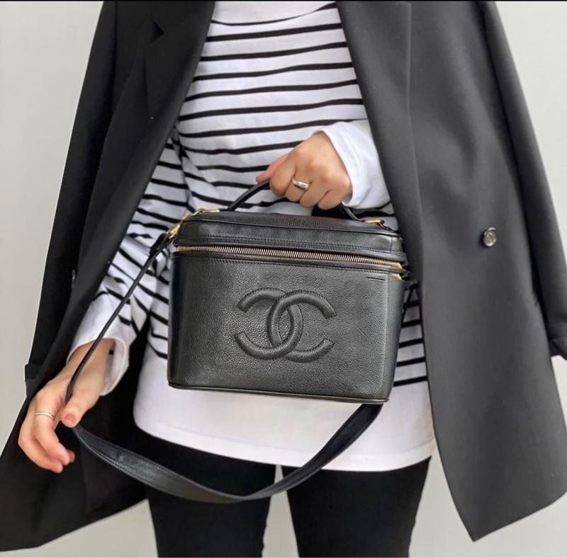 Chanel Vintage Vanity case 化妝箱-1