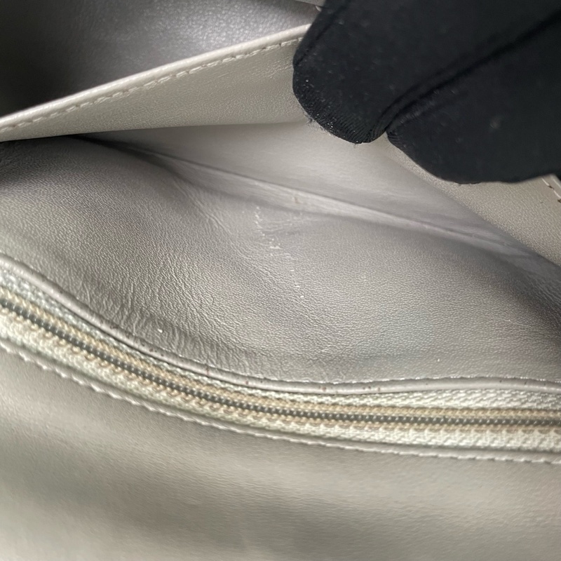 Chanel香奈兒 灰色全皮銀扣方胖子鏈條包 鐳射28開，.尺寸16.5*13*7cm-10