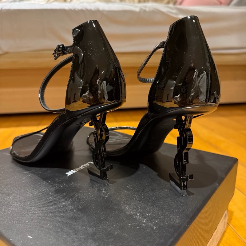 Saint Laurent Opyum YSL 高跟鞋｜黑色漆皮｜YSL Logo鞋跟｜38｜經典設計-1