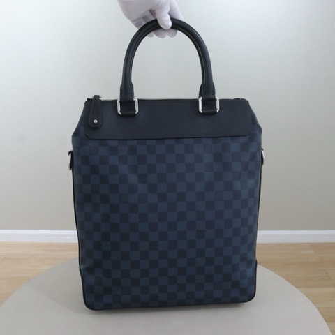 LouisVuitton Newport 男包，肩帶鎖鑰匙丟失，一個拉鍊頭非原配