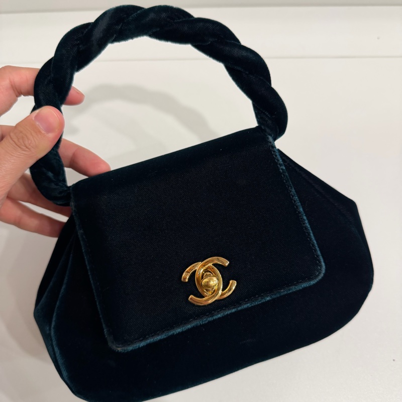 Chanel 收藏家款 綠色 絲絨 麻花元寶小手提 Kelly 罕有-1