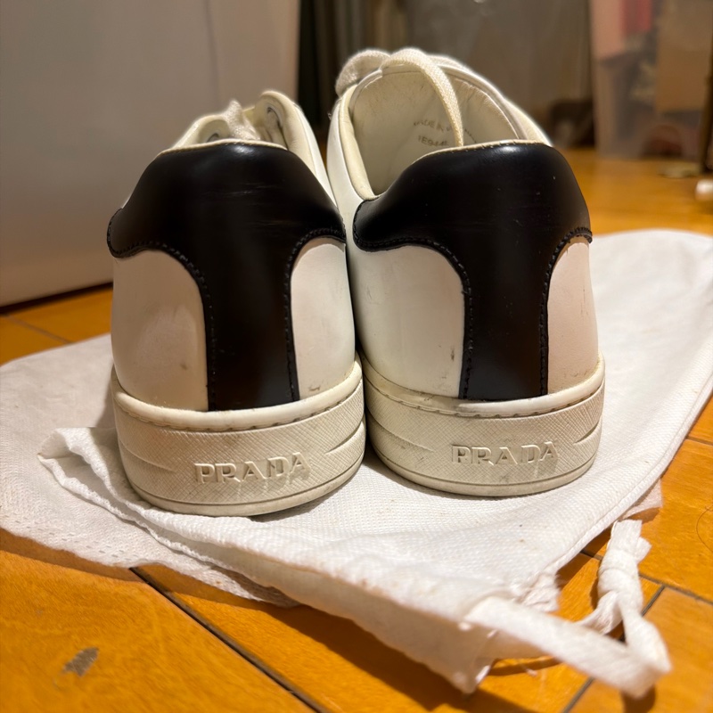 Prada 白色皮革休閒鞋｜小白鞋｜黑色條紋｜39｜男女可穿-6