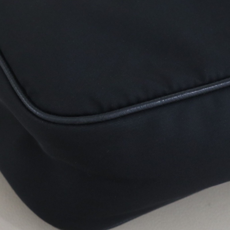 Prada 普拉達 Re-Edition 再生尼龍三合一手袋-9