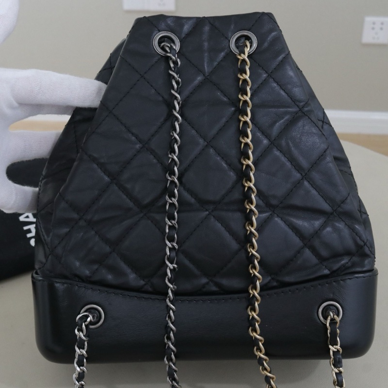 98新，香奈兒流浪雙肩包，序號25，尺寸22*22*10，配件防塵袋身份卡-1