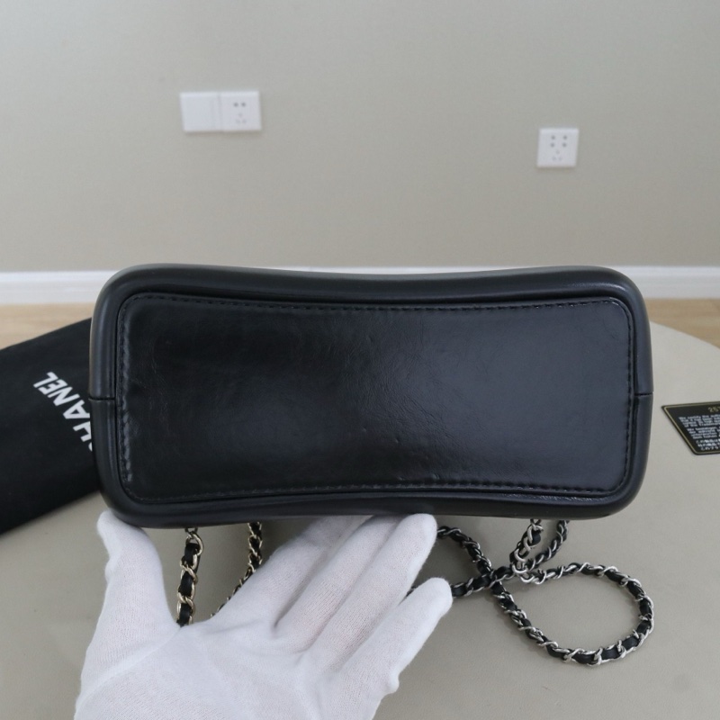 98新，香奈兒流浪雙肩包，序號25，尺寸22*22*10，配件防塵袋身份卡-2