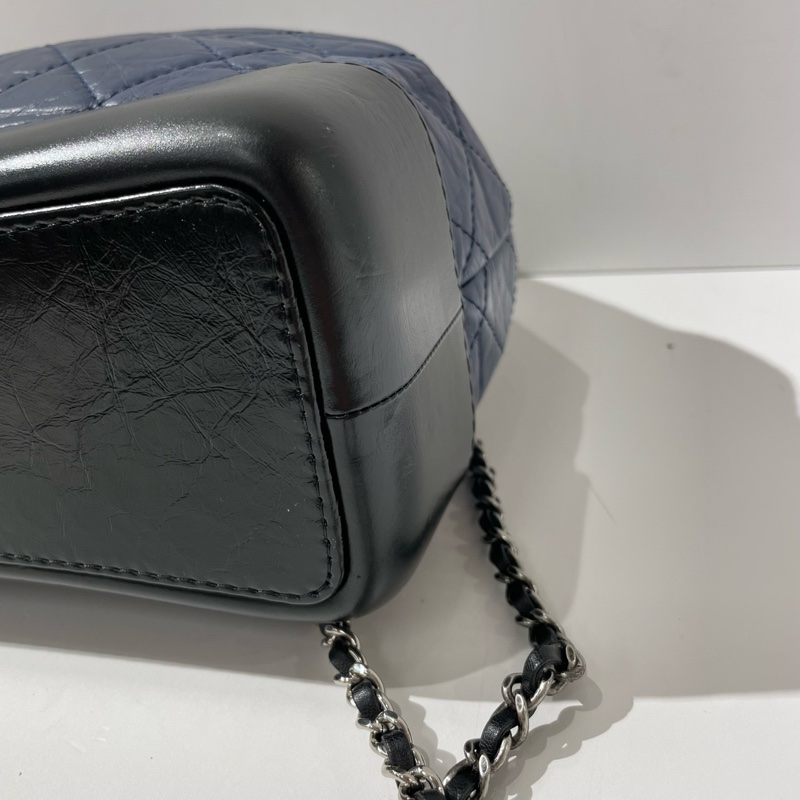 CHANEL香奈兒流浪雙肩包 海軍藍黑底 24開 23*10.5*22.5-6