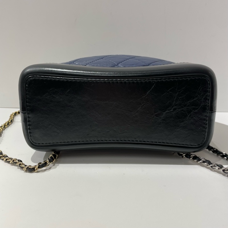 CHANEL香奈兒流浪雙肩包 海軍藍黑底 24開 23*10.5*22.5-9