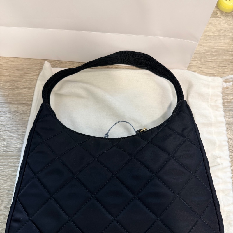 Prada 肩背包-6