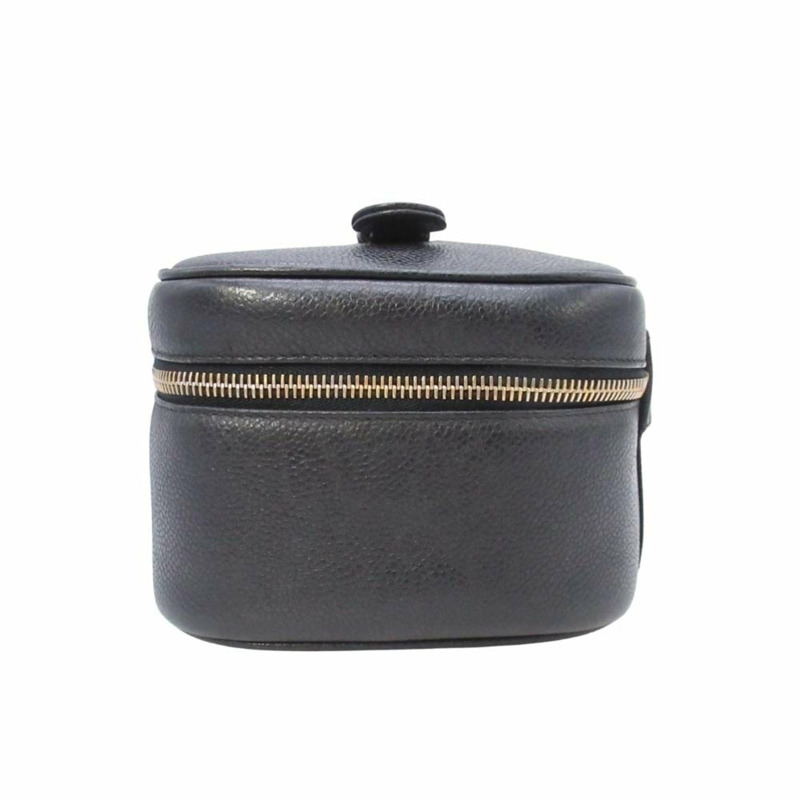 香奈兒復古魚子醬皮化妝包，飾有Coco標誌縫線，橫款化妝包，黑色，型號3，A01997，女士-1