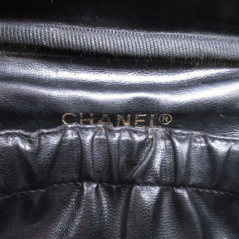 香奈兒復古魚子醬皮化妝包，飾有Coco標誌縫線，橫款化妝包，黑色，型號3，A01997，女士-8
