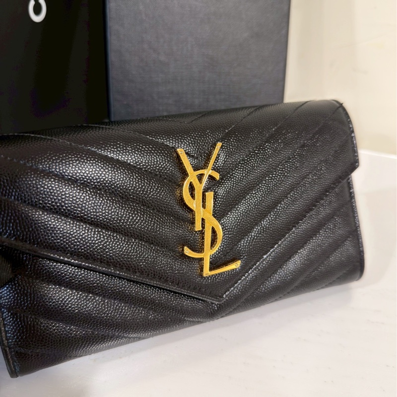 發財包🤑99新🆕Ysl聖羅蘭黑金荔枝牛皮v紋長夾錢包手拿包-7