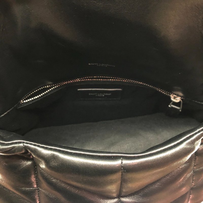 ✨2026季度全新✨Saint Laurent 577476 YSL 小款 小羊皮 Loulou Puffer 包 黑色/銀鍊-4