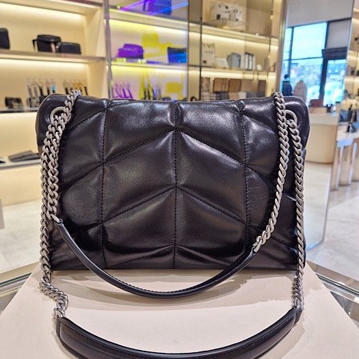 ✨2026季度全新✨Saint Laurent 577476 YSL 小款 小羊皮 Loulou Puffer 包 黑色/銀鍊-14