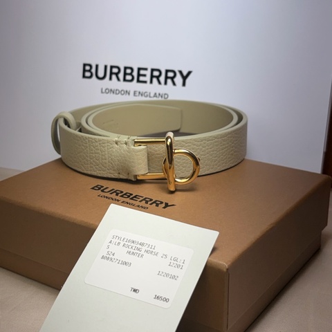 ‼️全台最甜 🎁全新盒裝 2024新款 Burberry 巴寶莉 大b窄皮帶（原價16500）