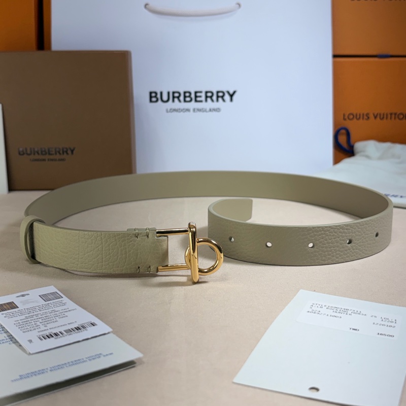 ‼️全台最甜 🎁全新盒裝 2024新款 Burberry 巴寶莉 大b窄皮帶（原價16500）-2
