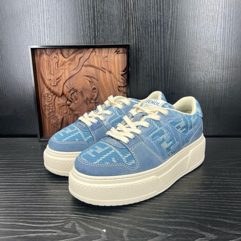 99新 芬迪 fendi match 淺藍色胖丁 厚底鞋 碼數 37.5