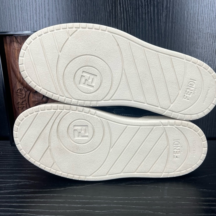 99新 芬迪 fendi match 淺藍色胖丁 厚底鞋 碼數 37.5-13