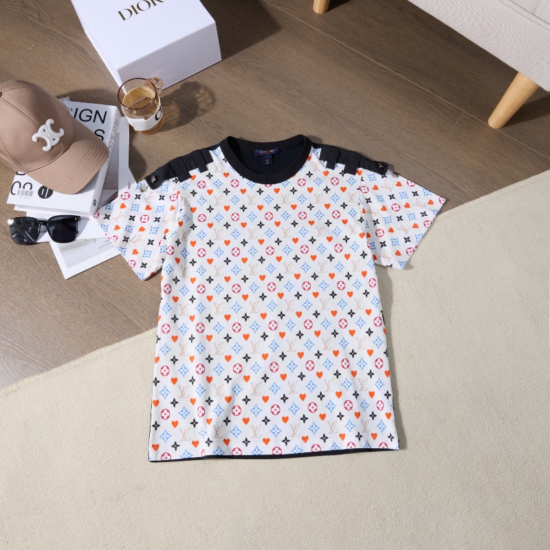 ❤️LV Logo滿印T恤-0