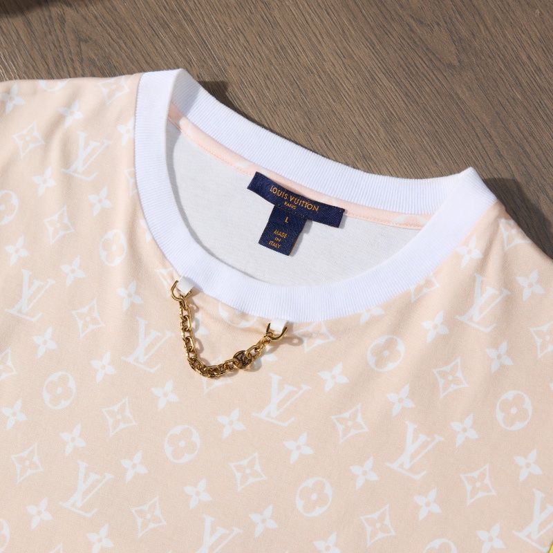 ❤️LV 滿印Logo T恤-1