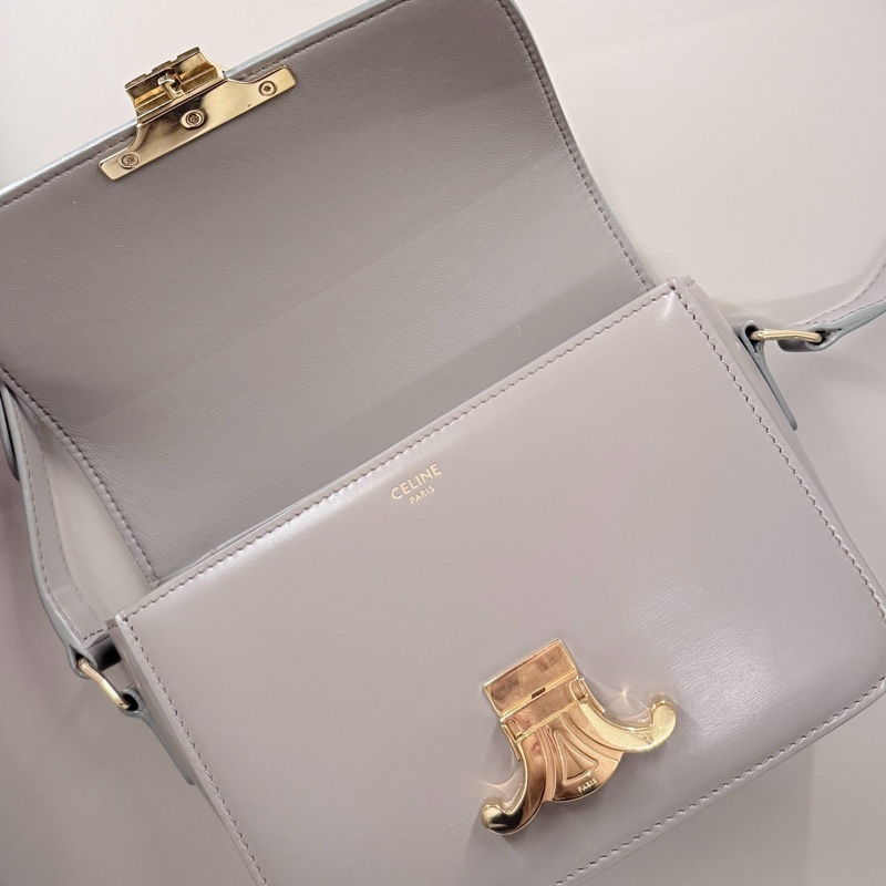 CELINE Classique Triomphe 亮面小牛皮凱旋門包 (中號)-17