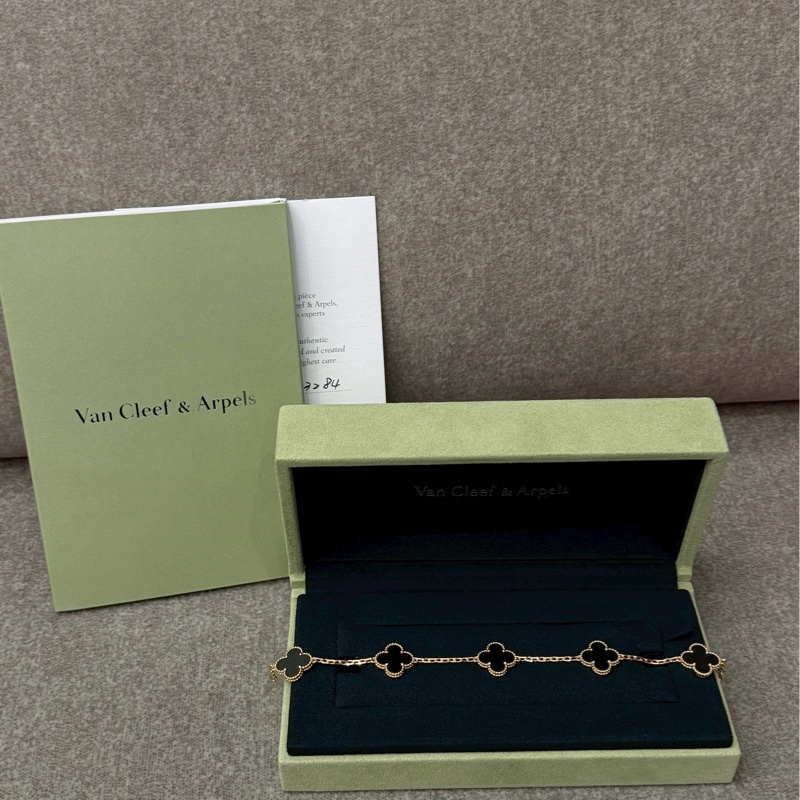 VCA黑色五花手鍊-0