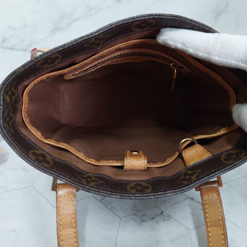 LV Vivian 🌈實品拍照🌈 薇薇安M51172(9成新)小號 菜籃子 手提包 單肩包-37