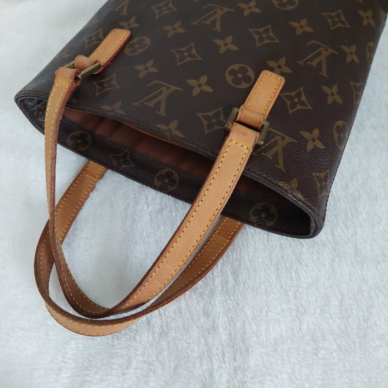 LV Vivian 🌈實品拍照🌈 薇薇安M51172(9成新)小號 菜籃子 手提包 單肩包-41