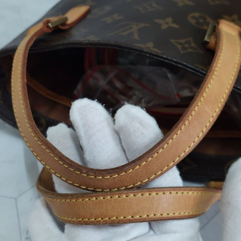 LV Vivian 🌈實品拍照🌈 薇薇安M51172(9成新)小號 菜籃子 手提包 單肩包-60