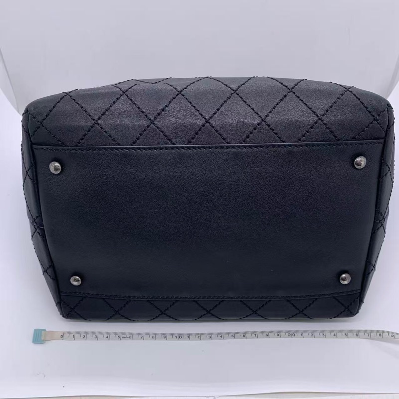 二手Chanel香奈兒黑銀牛皮購物袋，射22開-16