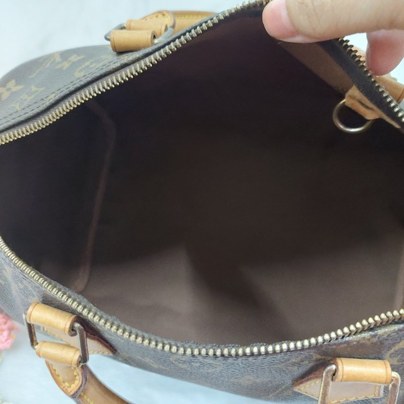 LV SPEEDY 30  M41526   🌈現品實拍🌈 波士頓包~二手品-33